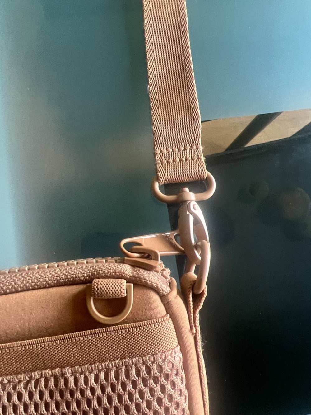 Dagne Dover Mara Phone Sling Bag - Picture 4 of 7